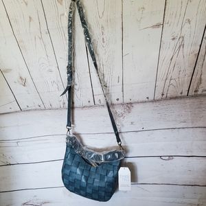 Time and Tru women's recycled materials vinyl Alice crossbody bag blue